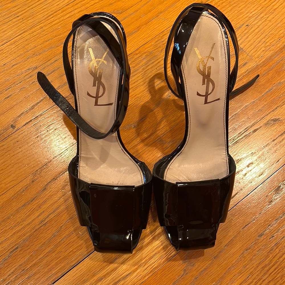 YSL Black Patent Leather Patent Heels
